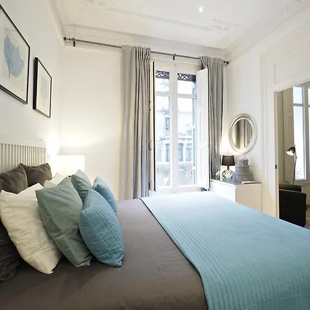 Apartment Way To Bcn Casa Rovira