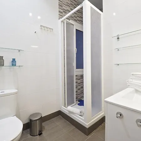 Apartment Way To Bcn Casa Rovira
